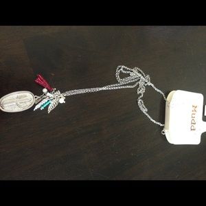 Beautiful tassel necklace by mudd